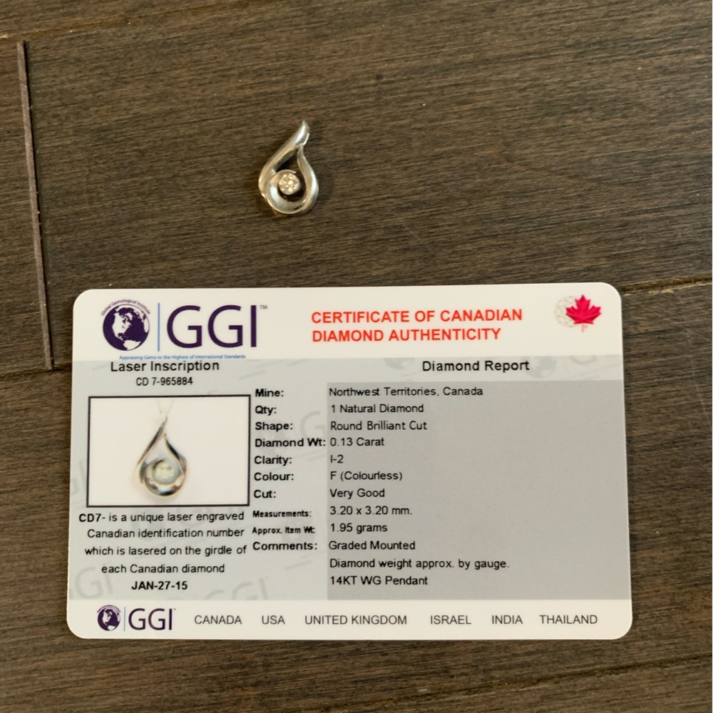 0.13 Ct 14K White Gold Diamond Necklace Pendant